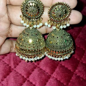 FASHION ANTIQUE EARRINGS