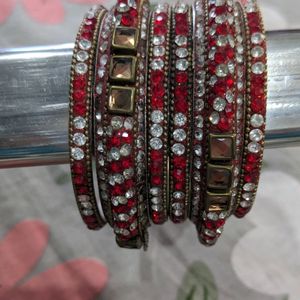 Red Bangles Set