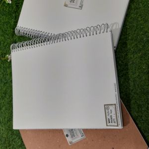 Large 3 Ragister 400 Pages Spiral Notebooks