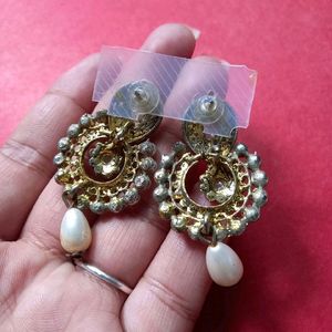 Pearl & kundan Earrings + Gold & Black Earring