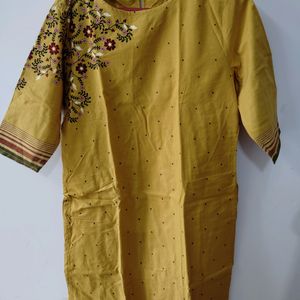 Vishudh Kurti Like New