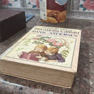 Large Volume Of 43 Fairy tales