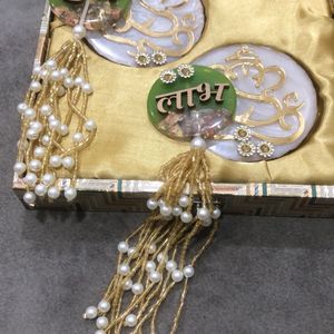 Gift Box With Handcrafted Shubh Labh Hangings