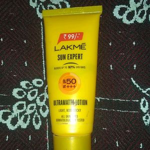 Lakme Sun Expert 50++