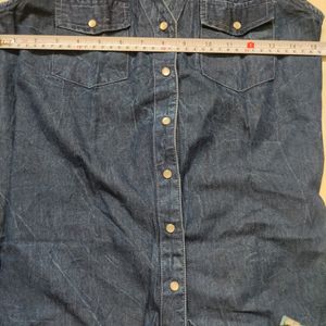 Sleeveless Branded Denim Shirt