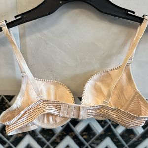 Women Soft Stripes Paded Bra