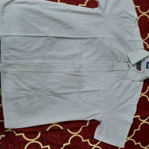 Peter England  Casual Half Sleeve Shirt