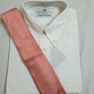 Red Design Men' Tie (New)