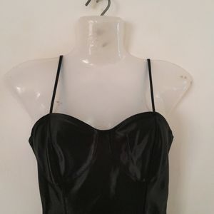 Black Top (Women's)