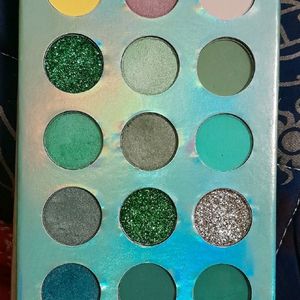 Eyeshadow Book