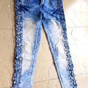 New Blue high waist pattern jeans