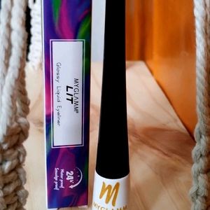 MyGlamm LIT Glossy Liquid Eyeliner - Black Party🆕