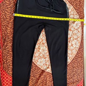 Unisex Stretchable Trackpant (size M/L)