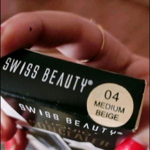 3 Swiss Beauty, Derma Co & Huda Beauty Cmbo