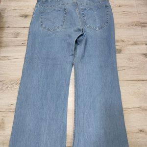 Feather Touch Baggy Jeans size 36  Sh0076