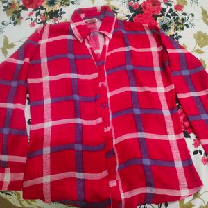 Women And Girls Shirt Like New 4 Time Use Only