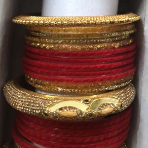 DULHAN BANGLES SET