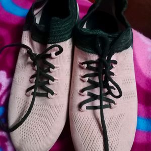 (Price Drop 🦋)WOMAN PINK SHOES