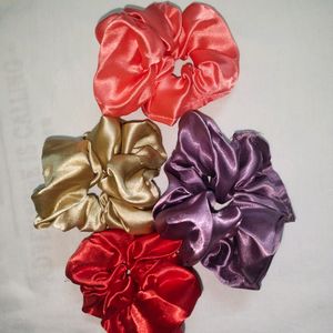 SATIN SCRUNCHIES pack Of 4