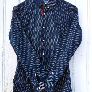 Tommy Hilfiger Shirt For Men  ,   No Flaws