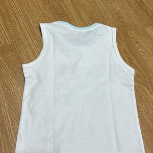 Sleeveless T-shirt & Shorts Set