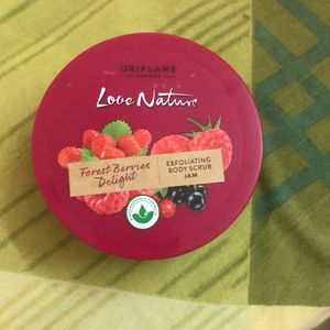 Love Nature  Exfoliating Body Scrub Jam