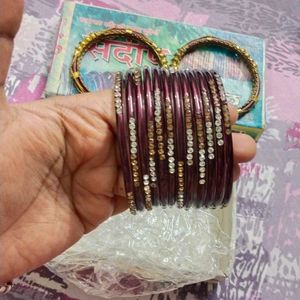 Maroon Chura With Gold-plated Pola Bangles