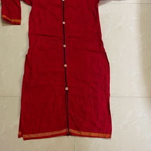 Red Kurti