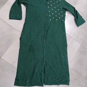 Freebie With This Max Brand Cotton Kurti