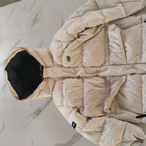 NEW BALANCE WHITE PARKA PUFFER JACKET