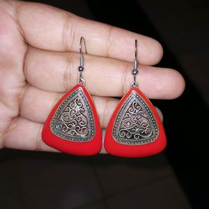 Red Dangling Triangular Earrings