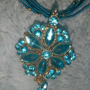 Princess Jasmine Blue Colour Necklace Set!