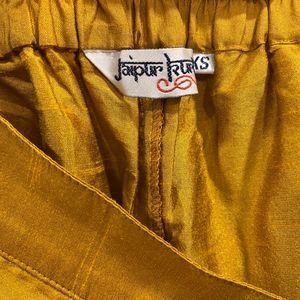 A Shiny Kurti Pant