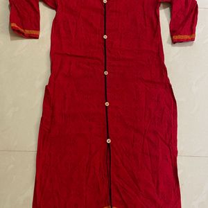 Red Kurti