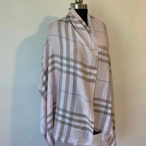 Burberry Shawl/stole