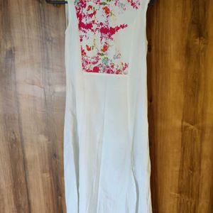 Front Slit Kurta With Floral Design