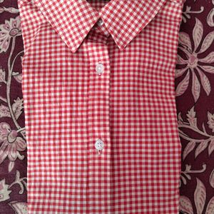 Stylish Red Checked Shirt for ₹150🧡🤍🛍️