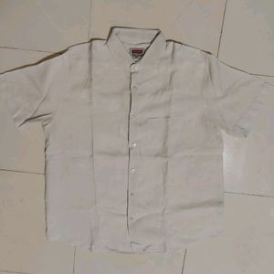 Classic White Short-Sleeved Button-Up Shirt