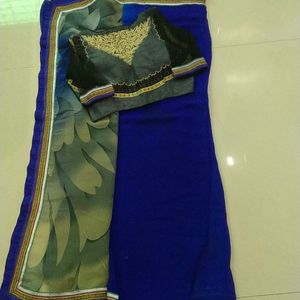 Saree With Paded Blouse