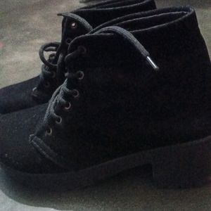 Velvet Black Bootss