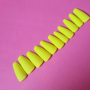 Soezi Luxury Nails Neon Yellow Press On Nail