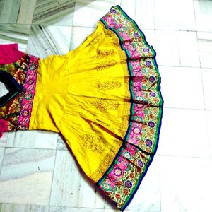 Long Anarkali Frock Kurti! 💛