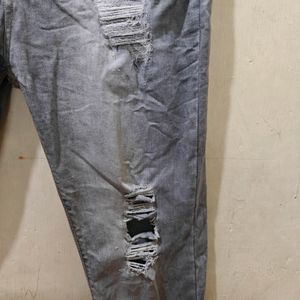 A Grey coloured jeans