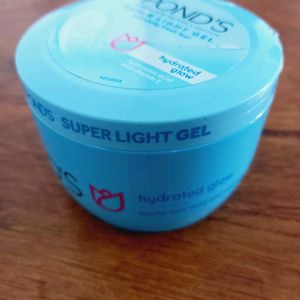 Ponds Super Light Gel