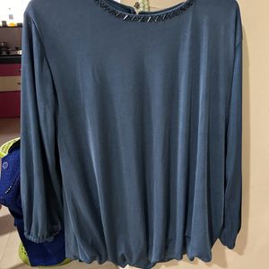 Women’s Blue Ballon Top