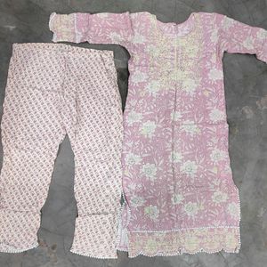 Kurta Embroidered Neck and Paint With Dupatta Set