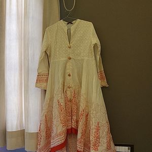 Shakumbari Kurti