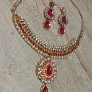 Dark pink gold plated necklace