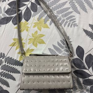 Fancy Slingbag In Very Good Condition