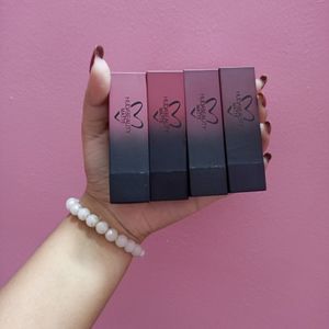 SET OF 4 NUDE EDITION LIPSTICK